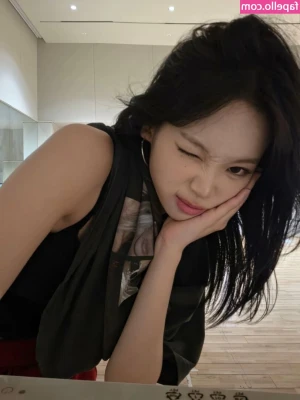 Kim Chaewon [ kim-chaewon-1 ] - I'm your naughty girl, come let's play now😈