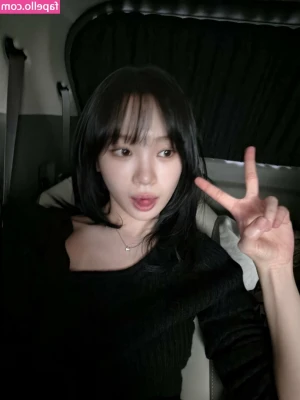 Kim Chaewon [ kim-chaewon-1 ] - By special request - you knew my 80's loving ass wasn't going to miss