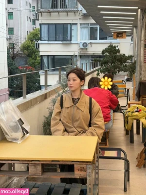 Kim Chaewon [ kim-chaewon-1 ] - Are you off work?   Come de-stress with me 😘