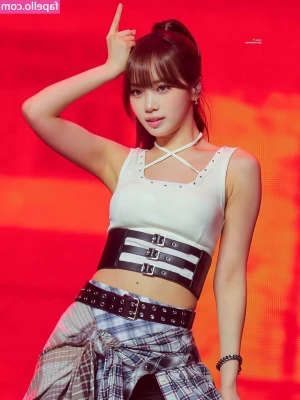 Kim Chaewon [ kim-chaewon-1 ] - Love this draw :D