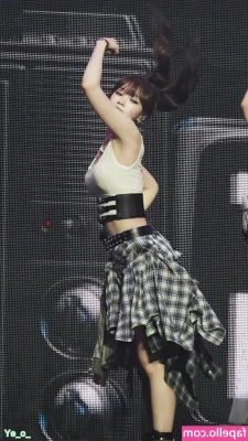 Kim Chaewon [ kim-chaewon-1 ] - Qué tal desde éste ángulo? 😏🖤