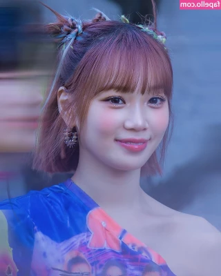 Kim Chaewon [ kim-chaewon-1 ] - Tum