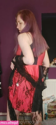 gothicgoddess2023 - Good Morning.☀ Stretch along with me