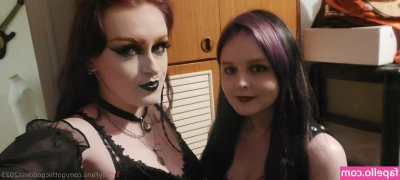 gothicgoddess2023 - Who likes a tease? This was a custom someone requested of me flexing