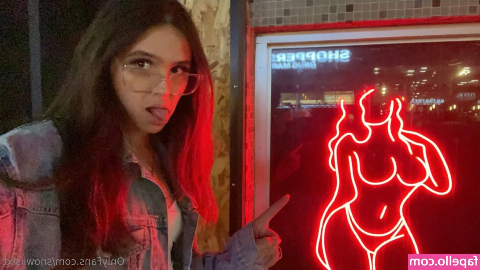 snowiislxt - Tell me what you want to see more of: