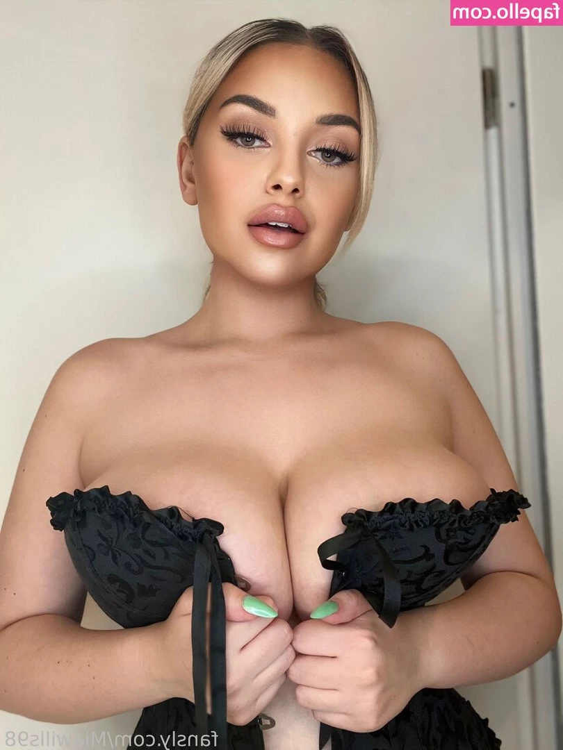 MiaWilliams98 [ miawilliams98-1 ] - Yeah, I spread it. And I'll spread it again. Anywhere, anytime. Just