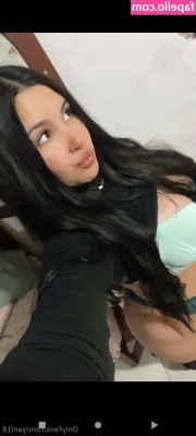 yani18 - Soft titties and pretty face