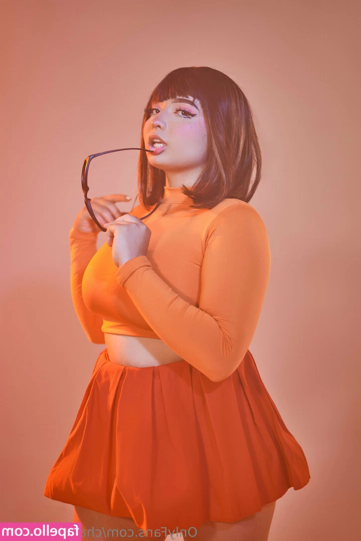 charlottemillerr - ~i don't have a good arch (i.e. any arch) because i have back issues