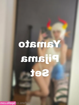 sukifoxx - Lick my pussy please 😋😘