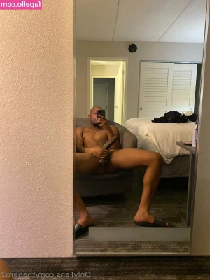 thahero2 - Take a seat at your chair cuckold
