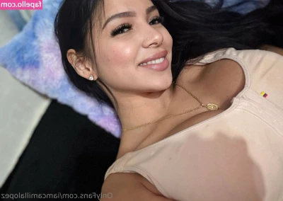 iamcamillalopez [ iamcamillalopez-2 ] - Morning Squirt because I woke up horny for you