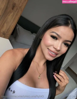 iamcamillalopez [ iamcamillalopez-2 ] - Don't I look cute? 🥰