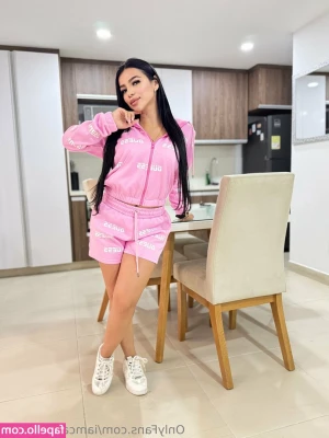iamcamillalopez [ iamcamillalopez-2 ] - ngl i kinda love teasing u bby 😏 buuut if u wanna see the real