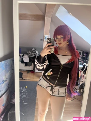 Kianrame - look at me: you're gonna get between my legs and sniff my fucking