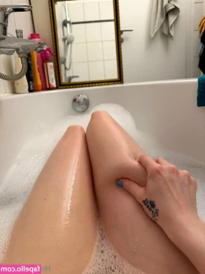 misha_haruka_free [ misha-haruka-free-1 ] - A diff kind of tlc @dj_longmore 🙌🦶💕😉
