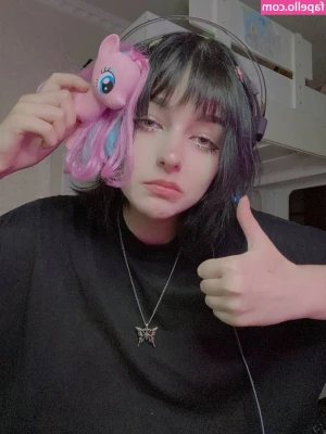 Qusakabi - You have no idea how excited i am to not have to fuck myself when my