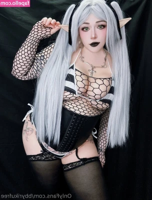 bbyrikufree [ bbyrikufree-4 ] - Still waiting for my butt plug to arrive 😑😈