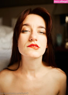 moniree - This felt so good. She ate my pussy real good. Who wants to see the