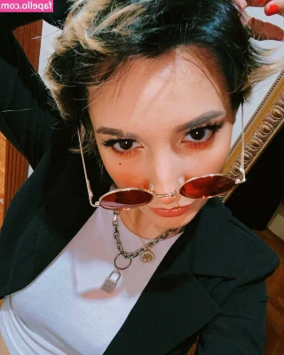 Ohnips - Feeling naughty 😈