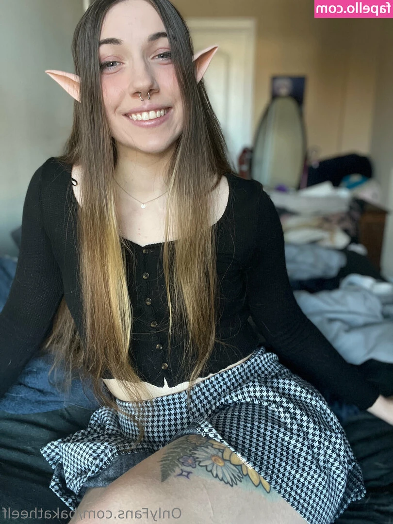 bakatheelf - Good morning 😋