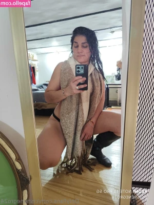 blackswan24goddess - You’re lucky I don’t like bras 🤭
