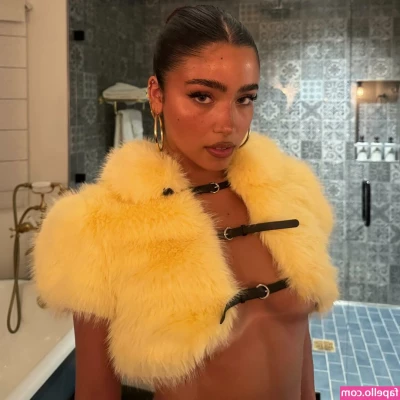 Yasmin Barbieri [ yasmin-barbieri ] - If you haven’t seen the cum shot that’s all over me, you’re