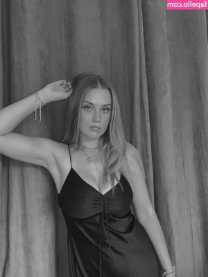 Madisun Sullivan [ madisun-sullivan ] - I’ve got more smoking hot T girl on T girl content coming very soon!