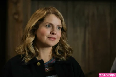 Rose McIver [ rose-mciver ] - 🖤hellooo