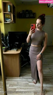 claudiafree - Hey everyone! I'm traveling today and will not be streaming or