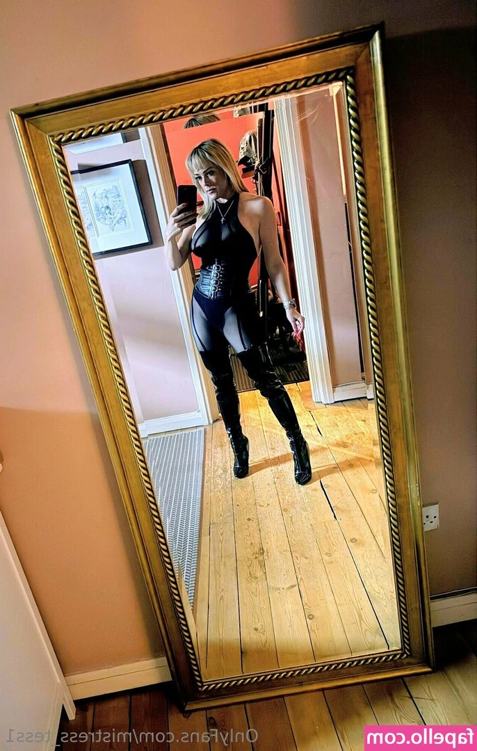 mistress_tess1 [ mistress-tess1 ] - Remu wish you were here💕