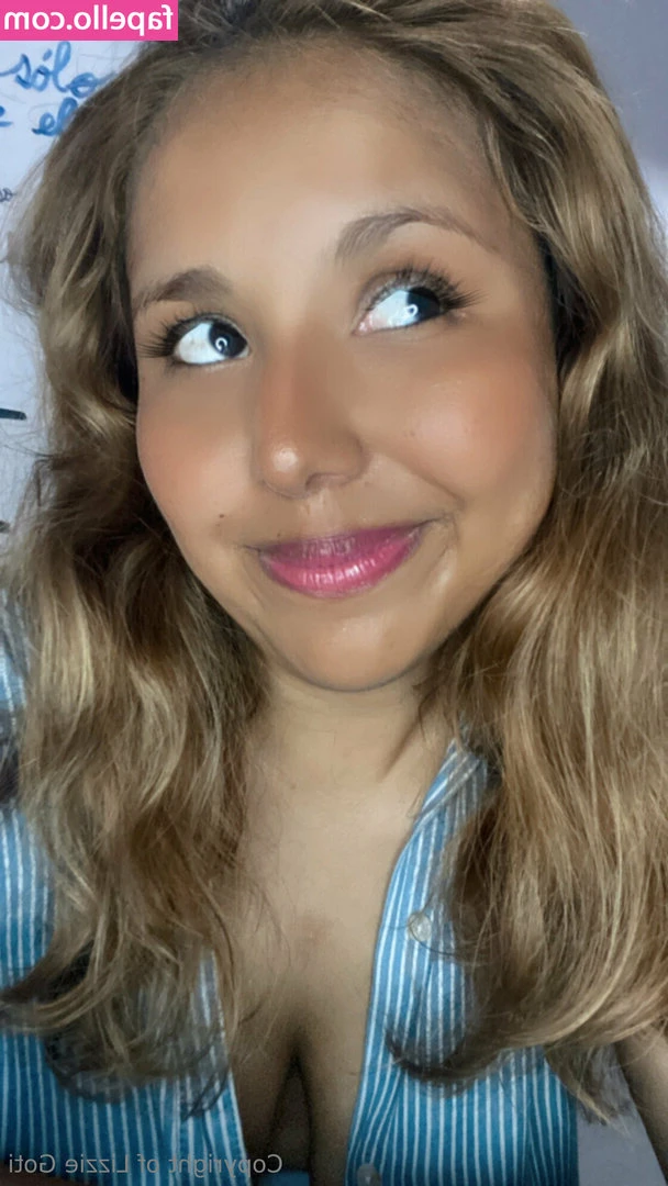 lizgoti - "please, please come closer smoosh ah too close, a little too close"
