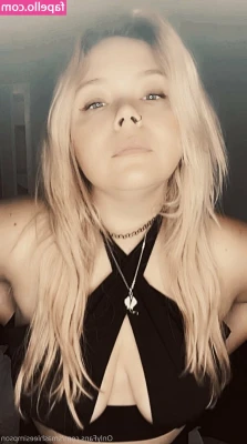 smashleesimpson - mmm yummy little tummy