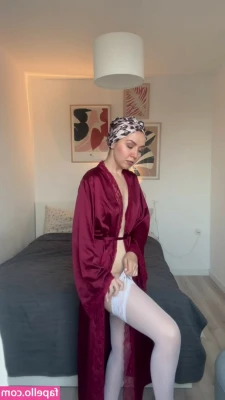 Valeria Migova [ valeria-migova ] - Since my feed is free I'm going to post whatever the hell I want in