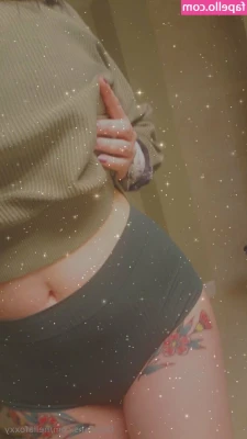 hellafoxxy - Throwback Thursday, so here is a video of me with a cumshot.