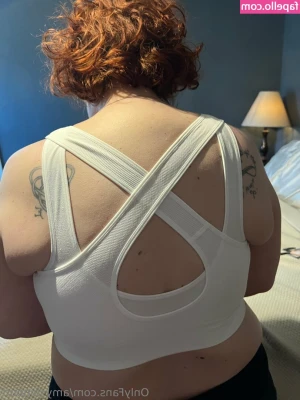 amysbigbutt - Snapped this photo after stream last night 😏  also October is