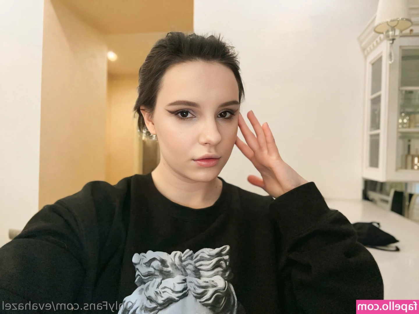evahazel - Do you like my toes? 💖💕😘