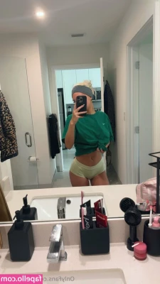em.marie3 [ em-marie3 ] - Oops, ya caught me 😛 guess ya gotta join 💛🙏🏻
