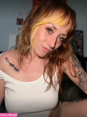 foxxontherun69 - Cum covered fucking anyone?   P.s. please compliment my cactus.