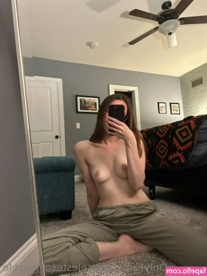 thatllbe25schmeckles - Cosa faresti a questo culetto se fosse davanti a te?