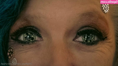 countryheat - An almost  toplesstarot teaser