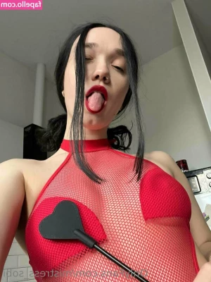 mistress_sobi [ mistress-sobi ] - As requested, a little tour of my tattoos. ❤️ I’ll be online