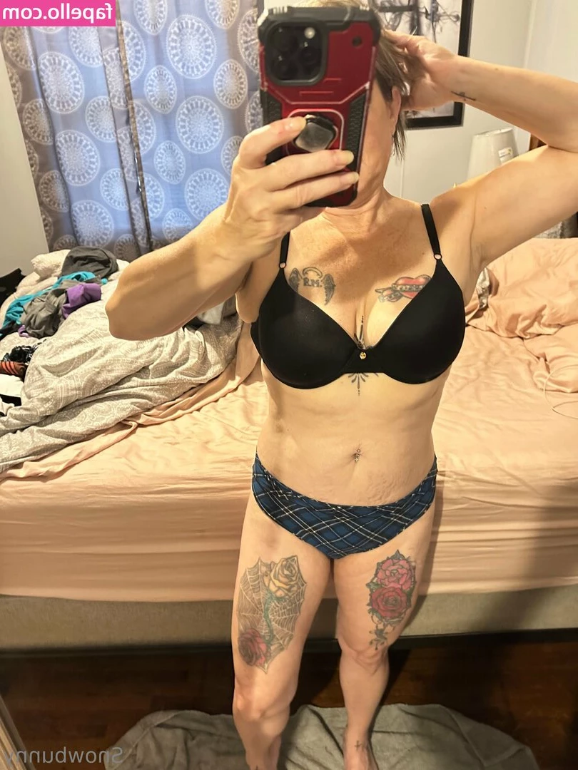 ssexyangel - Hoy se van estos   manchados y usados     para un fan