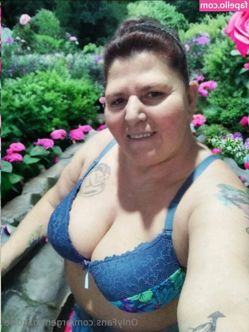 argentinacutte - jiggle jiggle