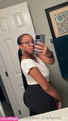 emanilennox - I don t meannnnn to make paid content every time I take lewds for you