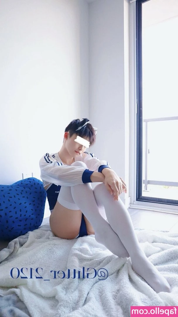 glitter_2120 [ glitter-2120 ] - Unlock masturbing + machine 😈😈😈😈