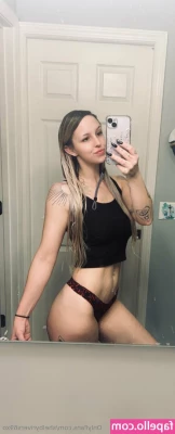shelbyrivers69xo - I love taking it outside