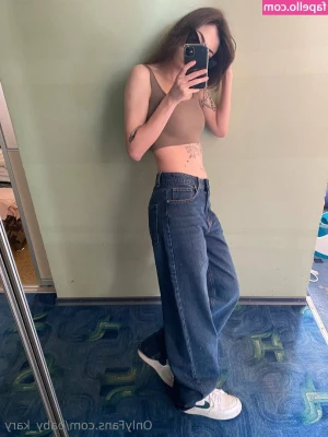 baby_kary [ baby-kary ] - Hello loves