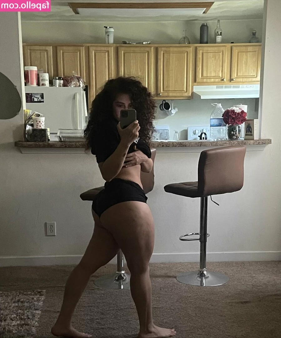 shiraqx - A little early morning Fri live  Hopefully you can join me   Xoxo