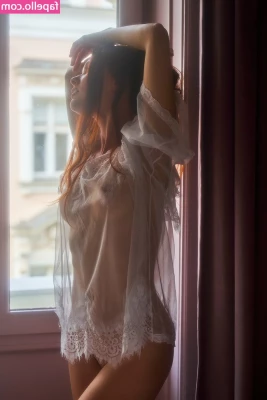Mia Sollis [ mia-sollis ] - Hey daddy  Your little femboy has been a little busy   But  I promise