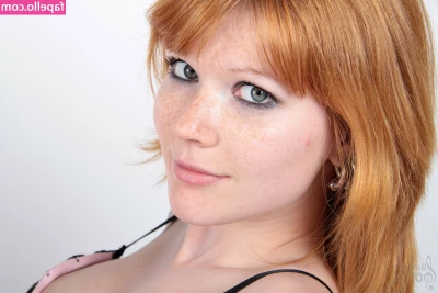 Mia Sollis [ mia-sollis ] - Do you want them ? 🍒 Le vuoi?